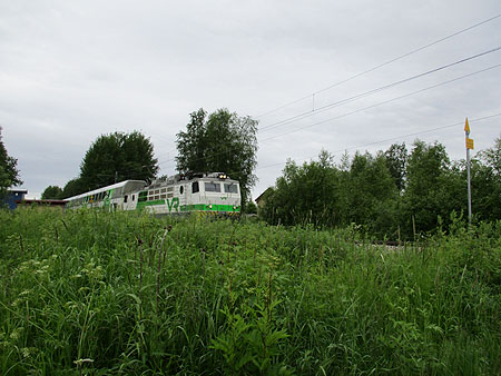 juna ohittaa Suonteen matkalla Suonenjoelle